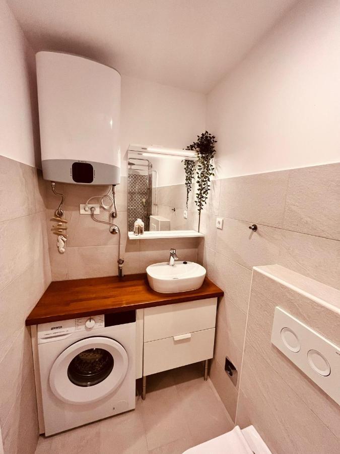 Apartment Inana Рийека Екстериор снимка